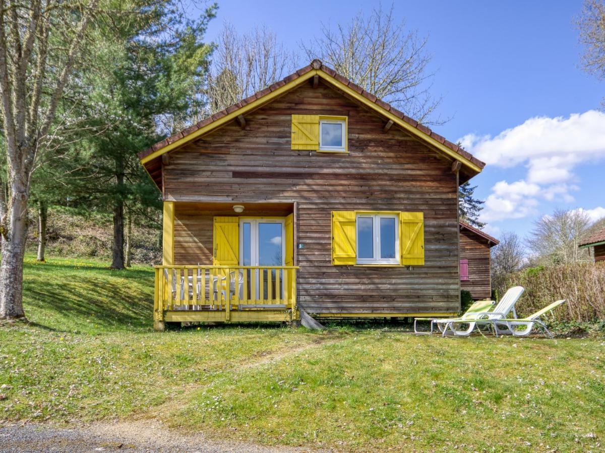 Vacancéole - Les Chalets de la Chazotte Saint-Jacques-dʼAmbur Extérieur photo