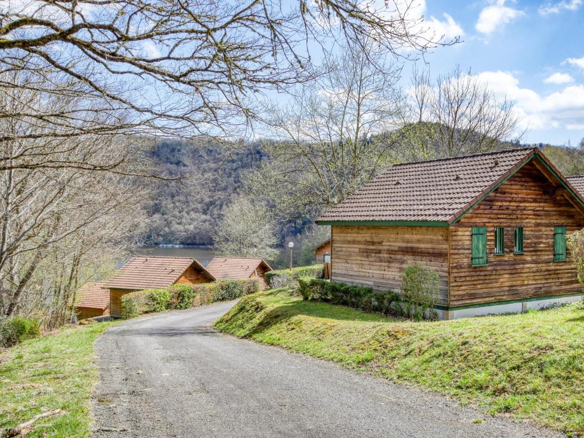 Vacancéole - Les Chalets de la Chazotte Saint-Jacques-dʼAmbur Extérieur photo