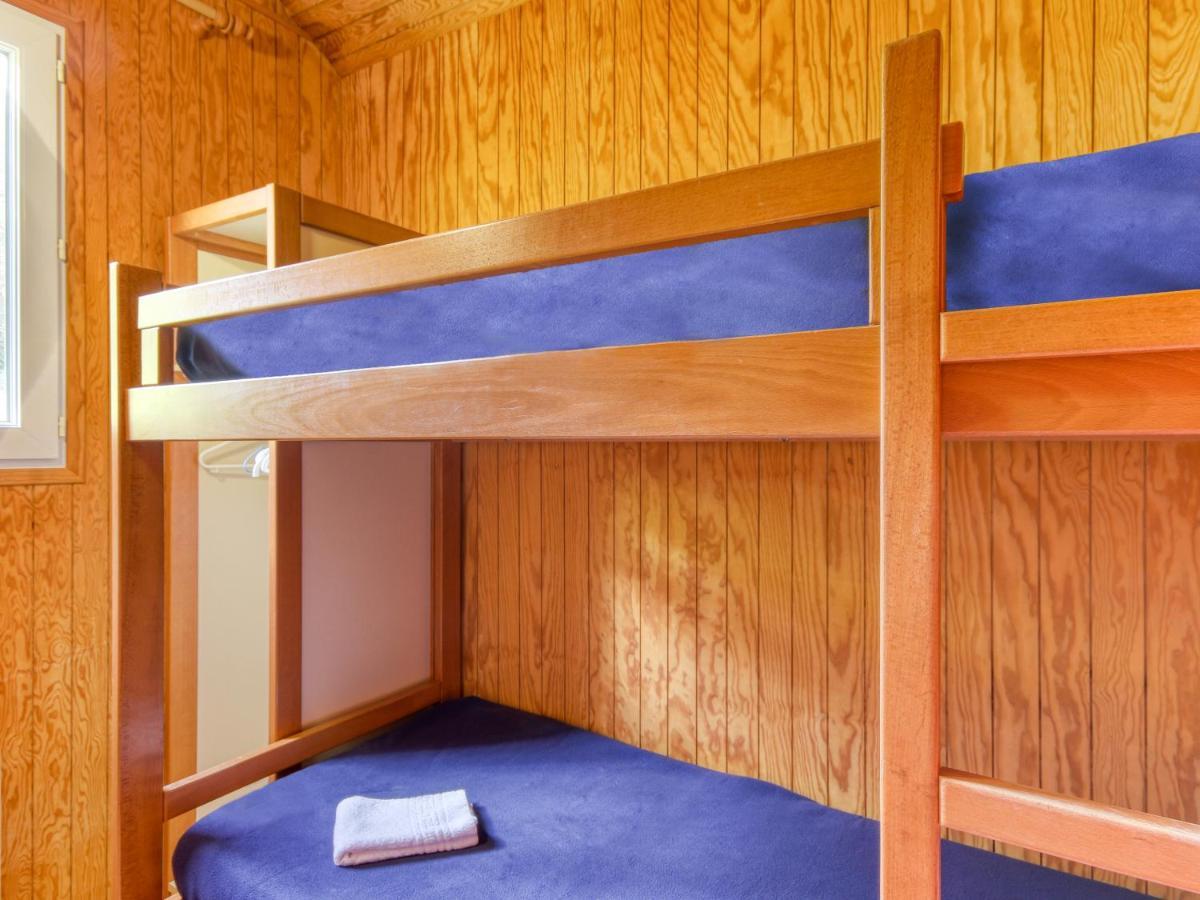 Vacancéole - Les Chalets de la Chazotte Saint-Jacques-dʼAmbur Extérieur photo